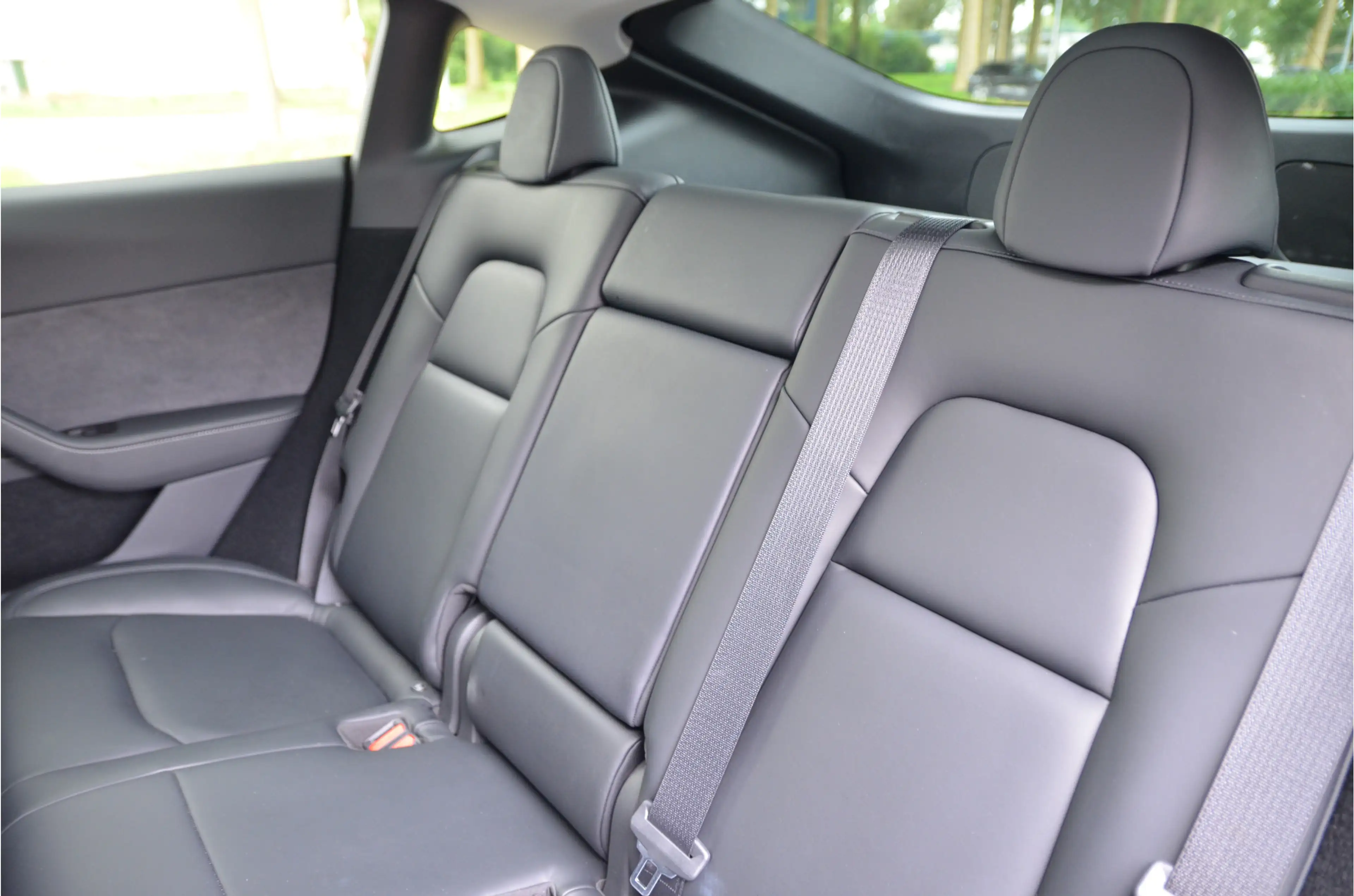 Tesla Model Y Long Range AWD 75 kWh AutoPilot3.0 Ryzen — photo 13
