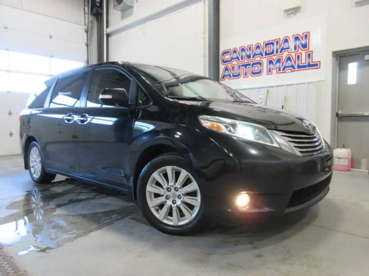 2015 Toyota Sienna