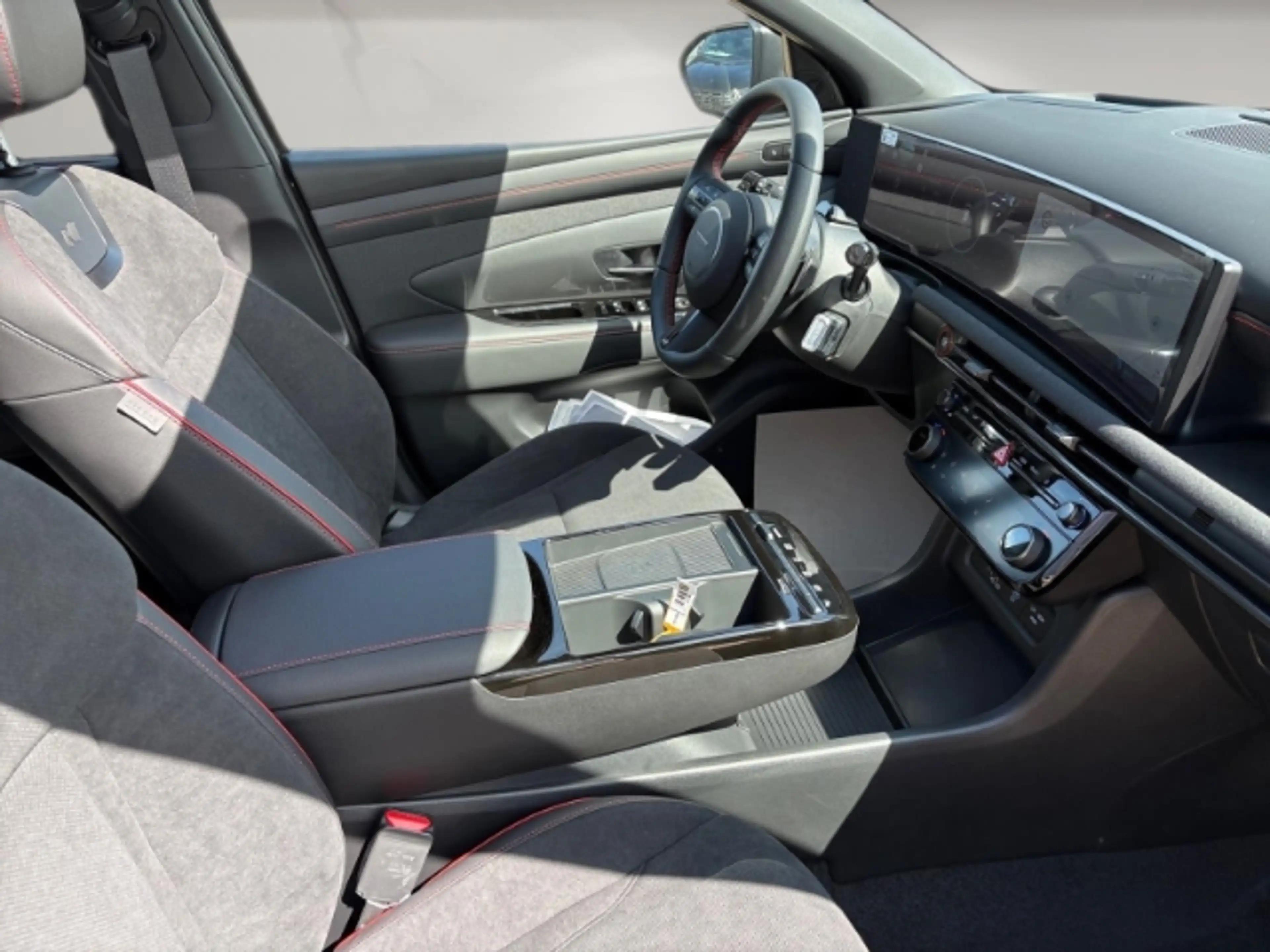 Hyundai TUCSON NLine X FL (MY27) 1.6 T-GDI (150 PS) 7-DCT 2WD PAN — photo 13