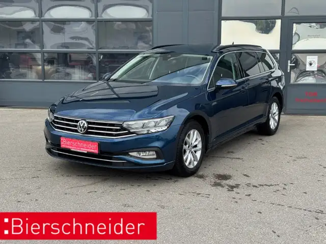 Volkswagen Passat Variant 1.5 TSI DSG Business LED NAVI AHK PDC ERGO-COMFORT