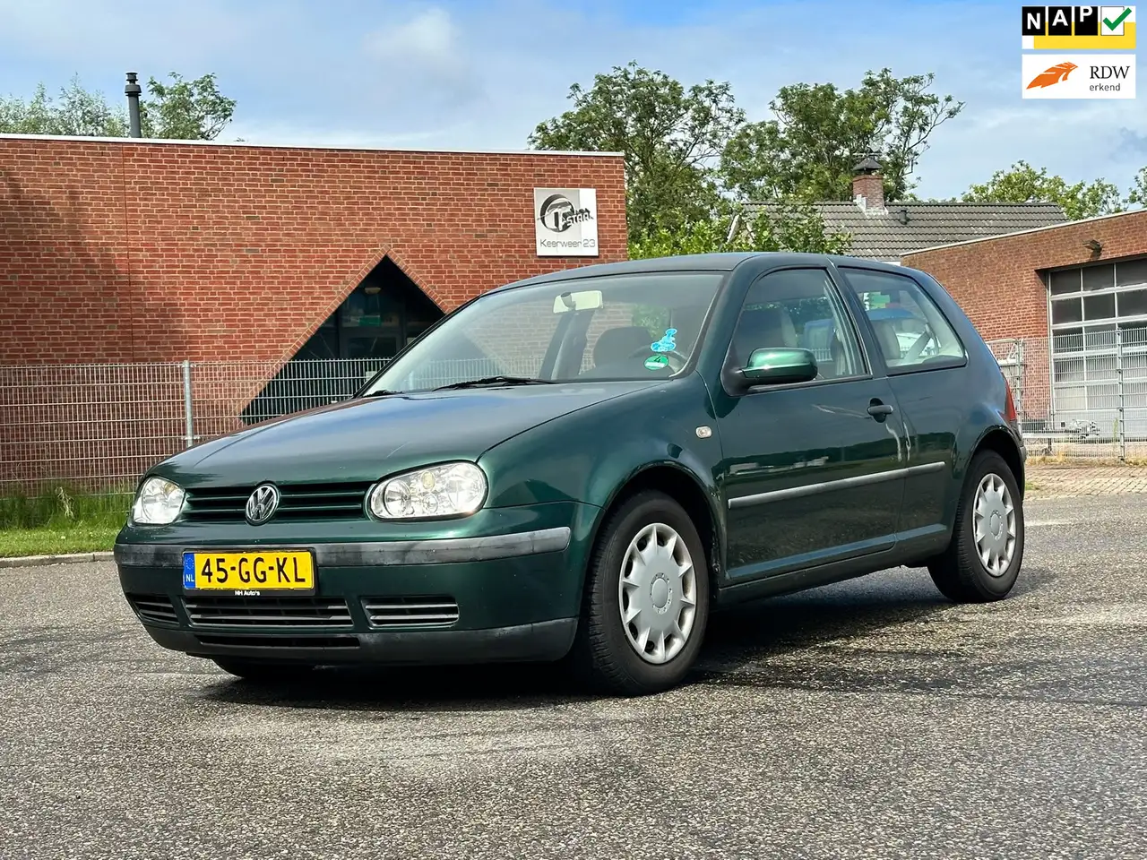 Volkswagen Golf 1.6-16V Comfortline Cruise*22-04-2027 APK*NAP*Elek, foto 1