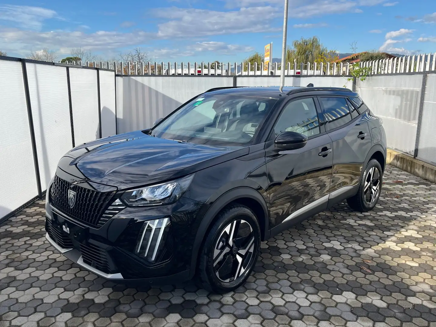 Peugeot 2008 2008 1.2 100cv Allure *360° CAMERA, KLESS* Nero - 1