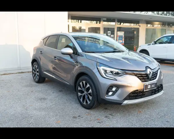 Renault Captur view 7