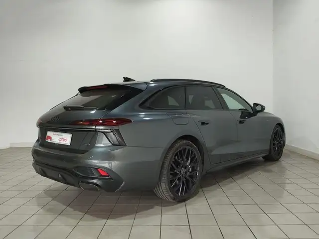 Audi A6 view 4