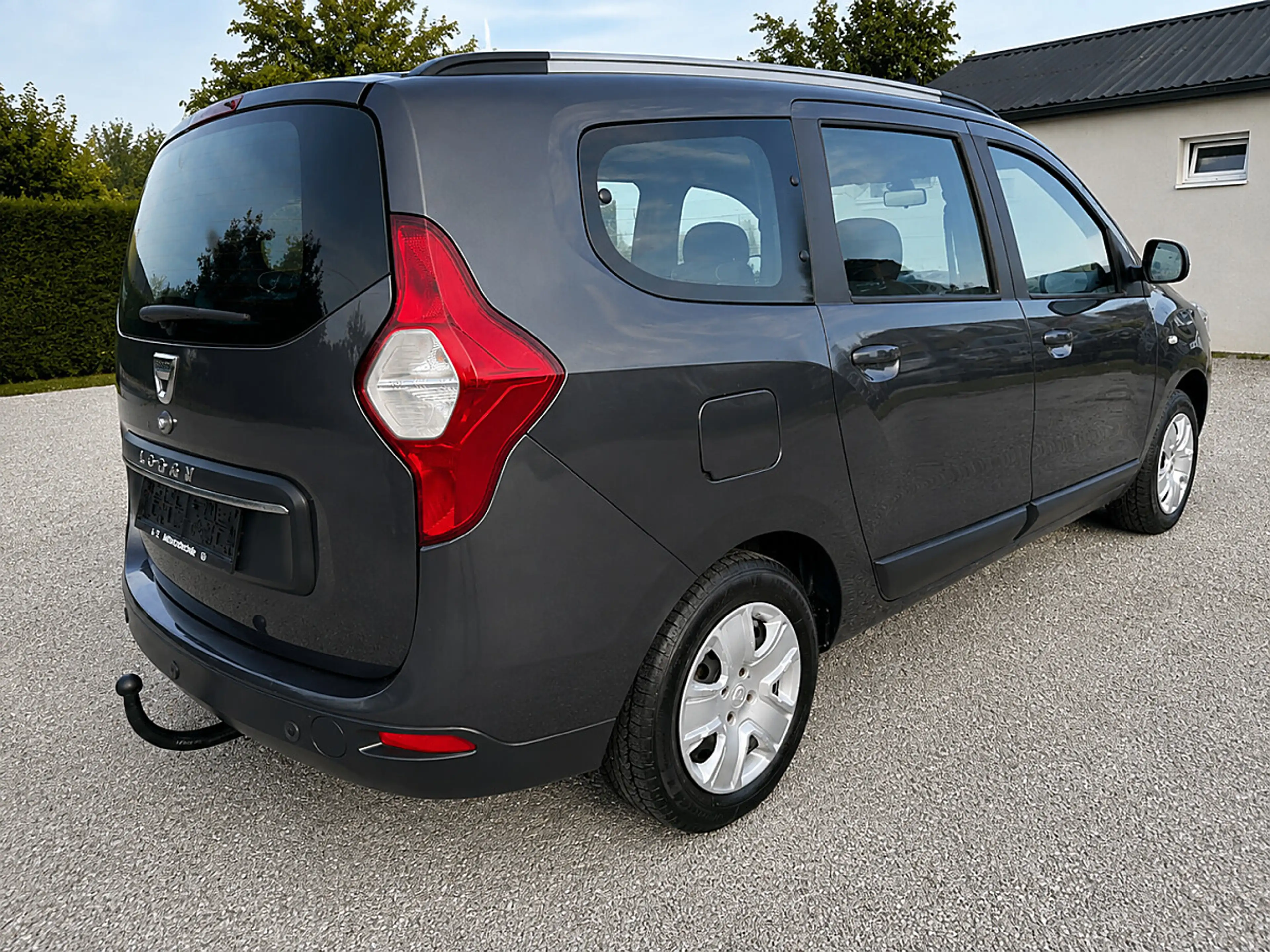 Dacia Lodgy 1.2 TCe 115 Supreme Start&Stop * 7-Sitzer * — photo 4