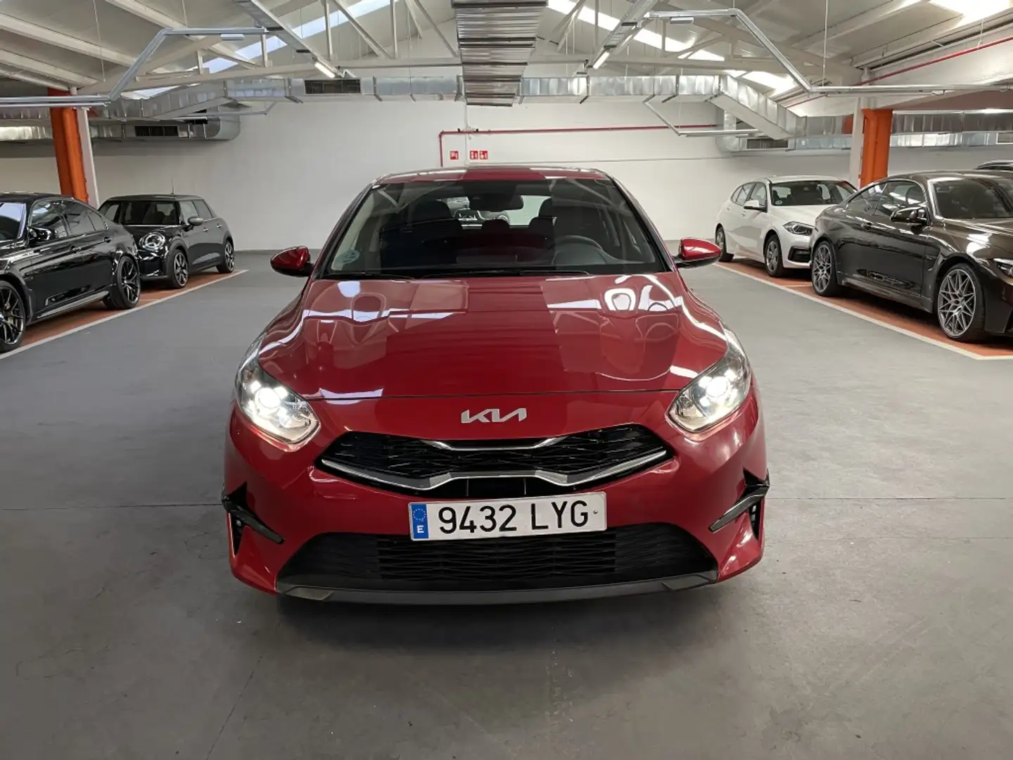 Kia Ceed / cee'd 1.0 T-GDI Eco-Dynamics Drive 100 Violett - 1