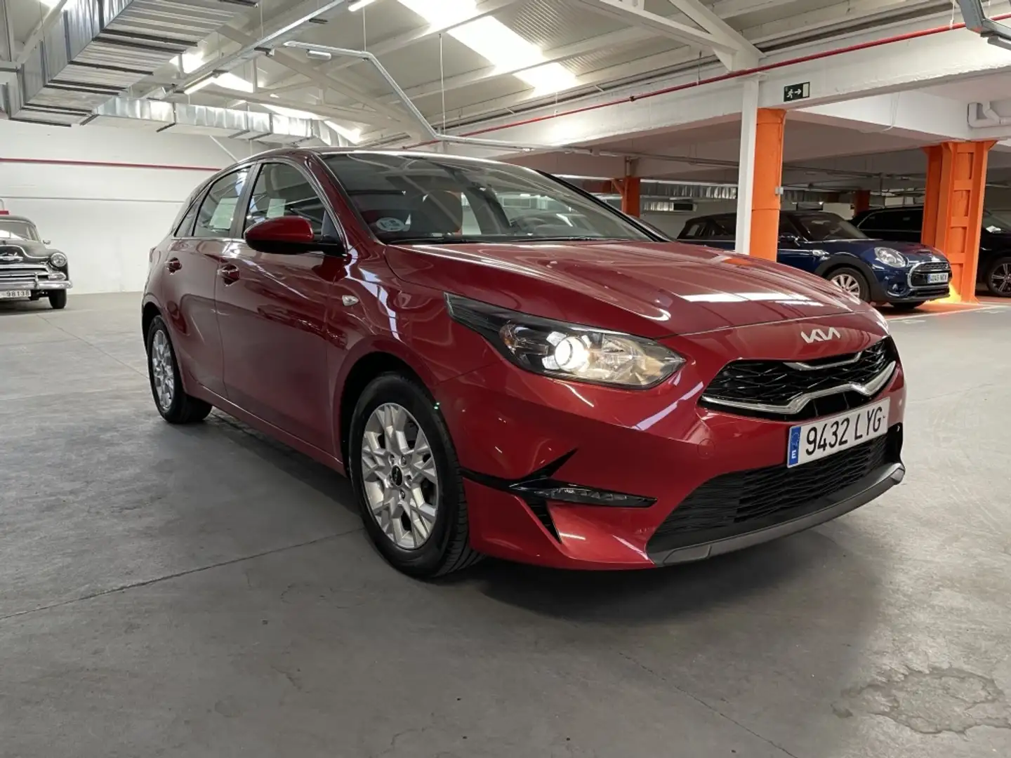 Kia Ceed / cee'd 1.0 T-GDI Eco-Dynamics Drive 100 Violett - 2