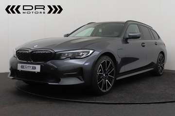 e TOURING TOPSTAAT - NAVI - DAB - LED