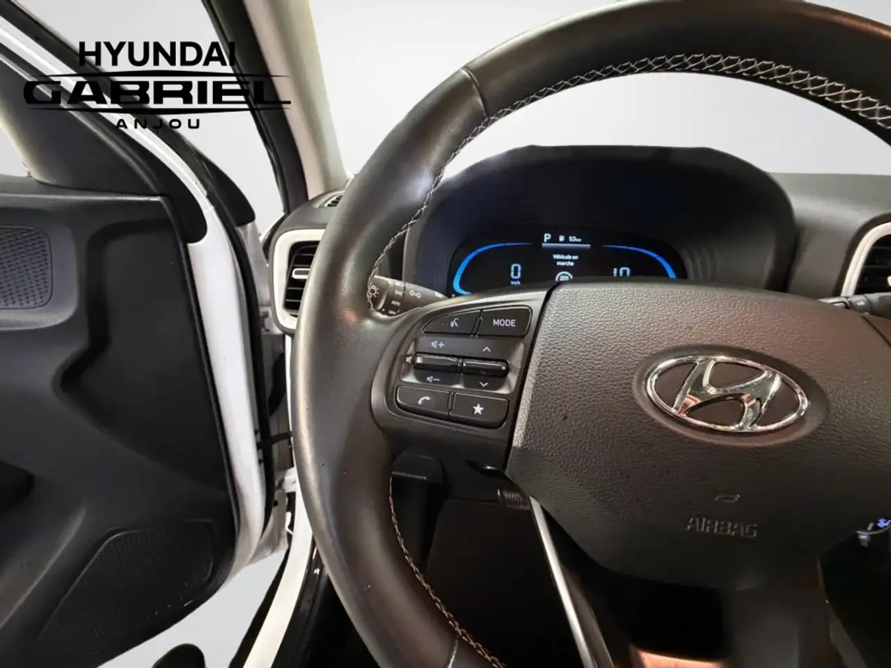 Hyundai Venue снимка Hyundai Venue