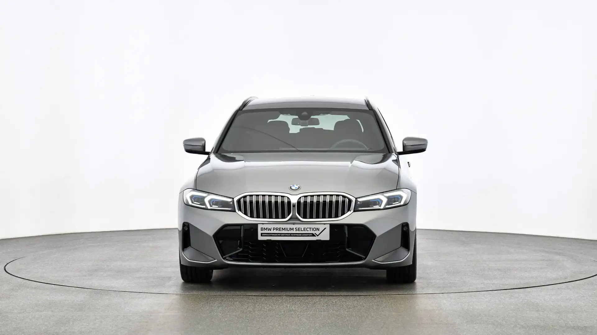 BMW 320 d xDrive Grau - 2