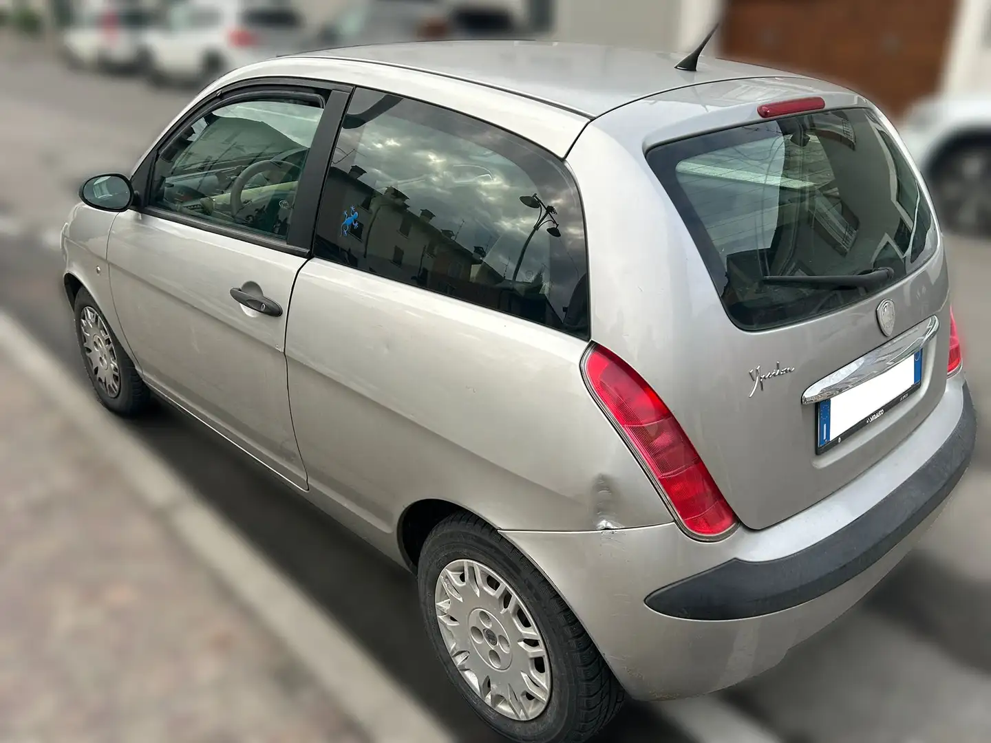 Lancia Ypsilon 1.2 8v - ANCHE PER NEOPATENTATI Grigio - 2