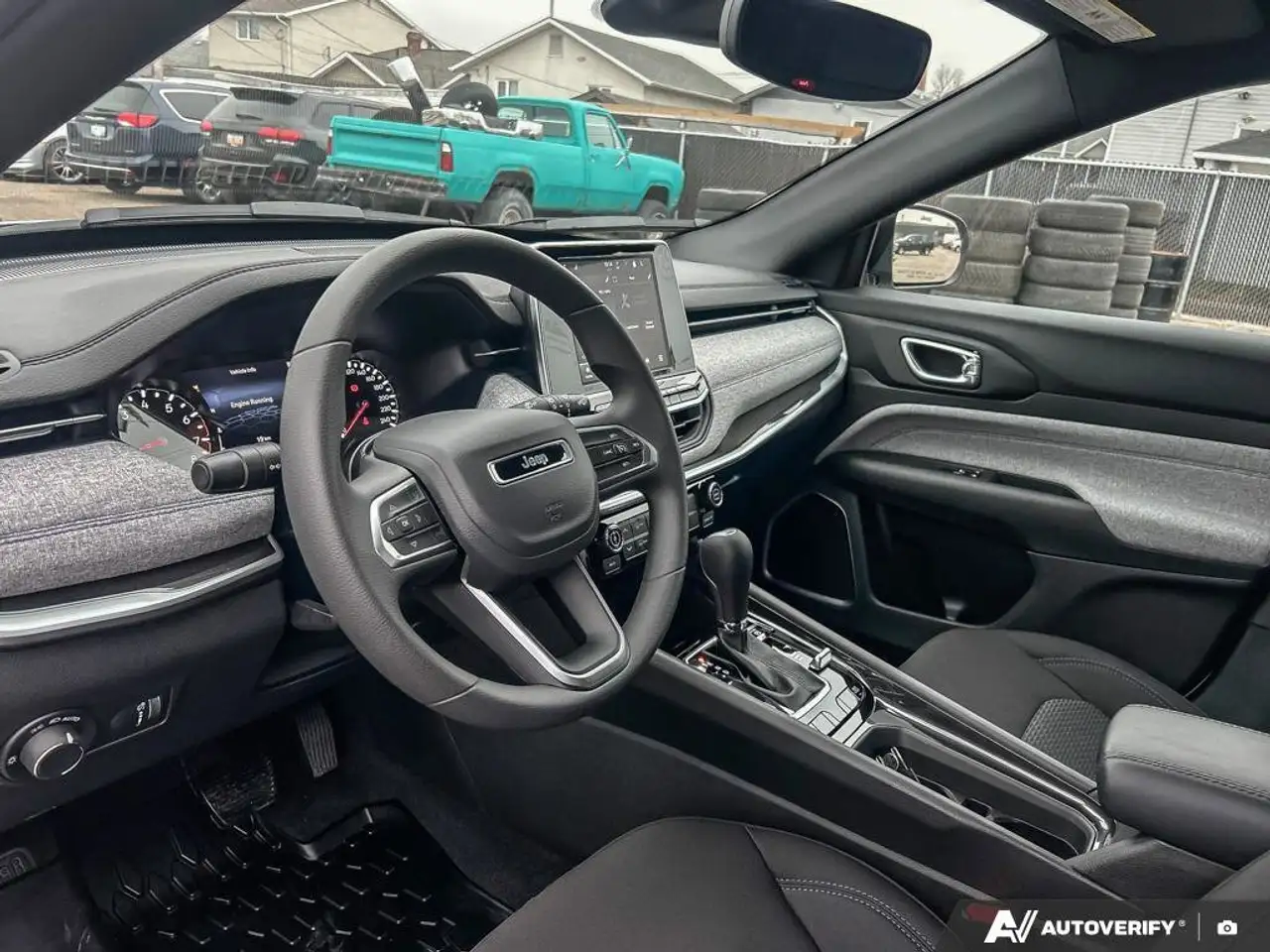 Jeep Compass photo Jeep Compass