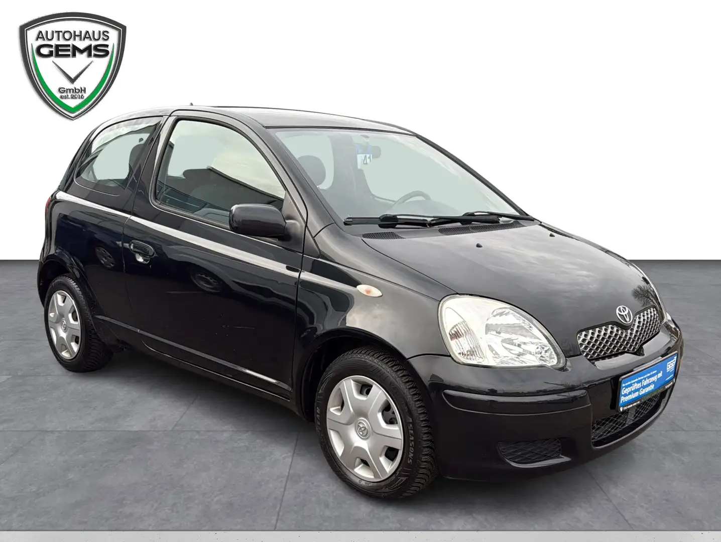 Toyota Yaris 1.3 Sol Schwarz - 1