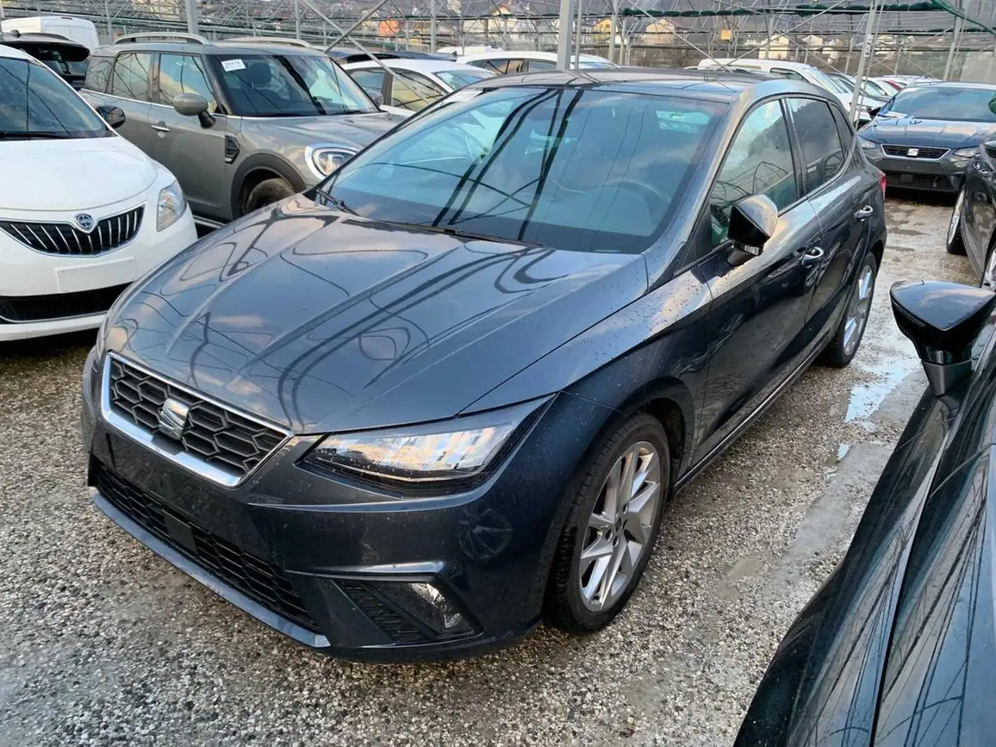 SEAT Ibiza 1.0 EcoTSI 95 CV 5 porte FR + FULL LED PACK Grigio - 1