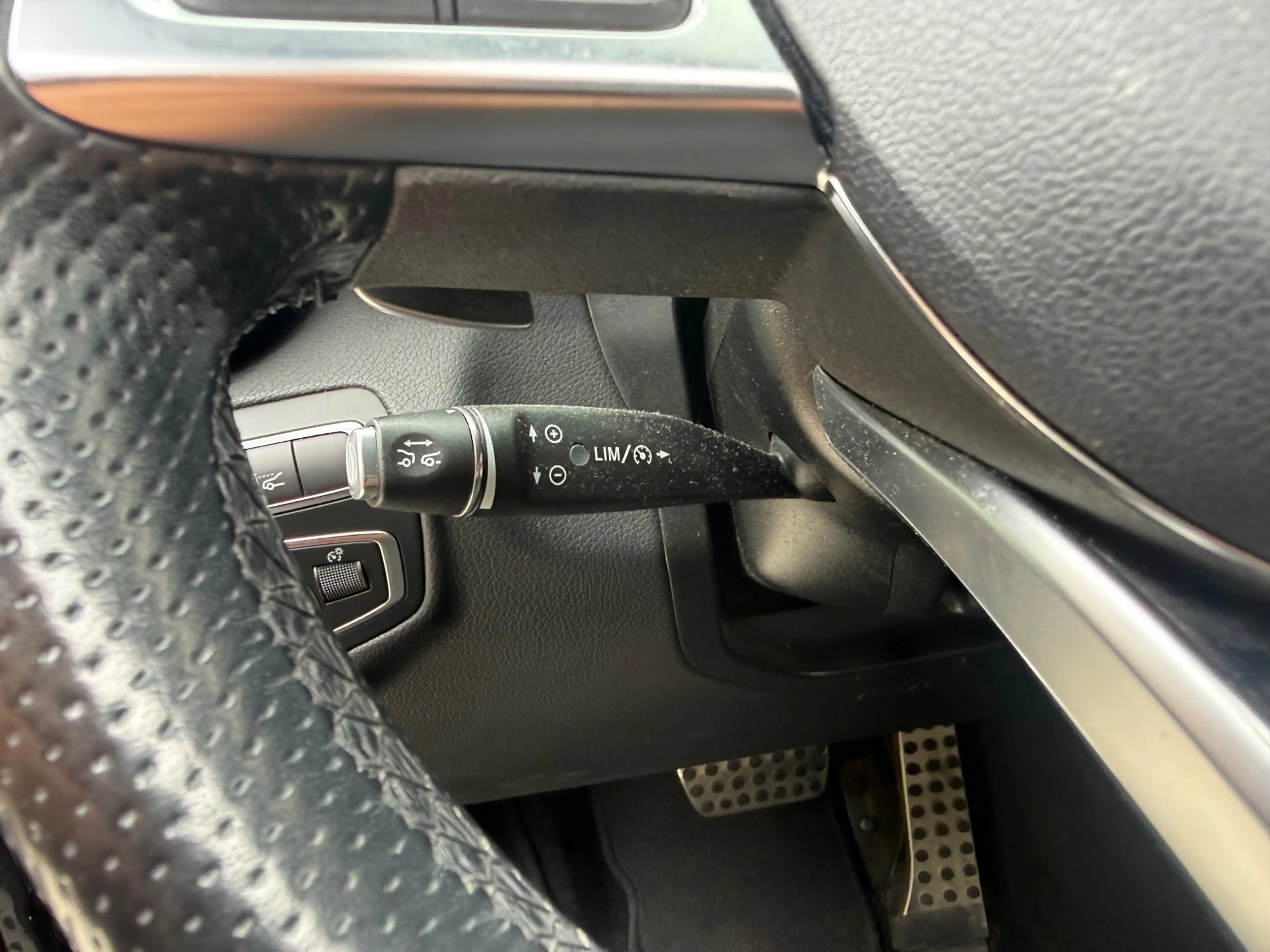 Mercedes-Benz GLC 250 4MATIC Premium Plus | AMG | PANO | Distronic | Air — photo 13