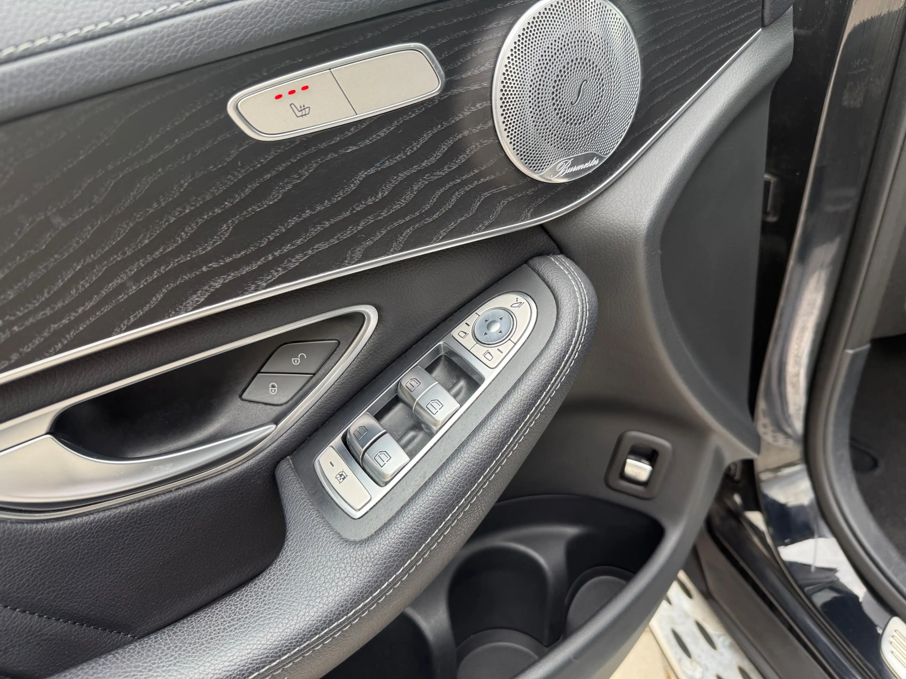 Mercedes-Benz GLC 250 4MATIC Premium Plus | AMG | PANO | Distronic | Air — photo 10