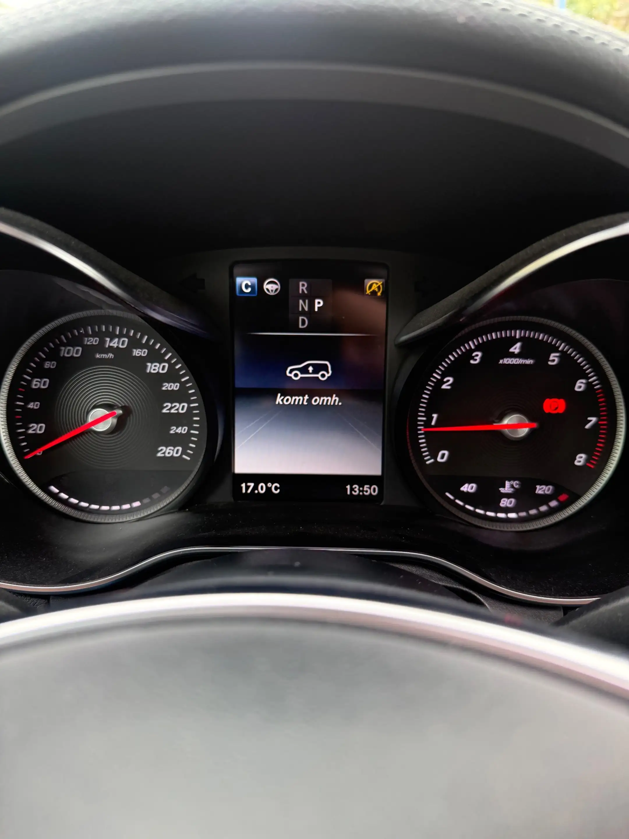 Mercedes-Benz GLC 250 4MATIC Premium Plus | AMG | PANO | Distronic | Air — photo 16