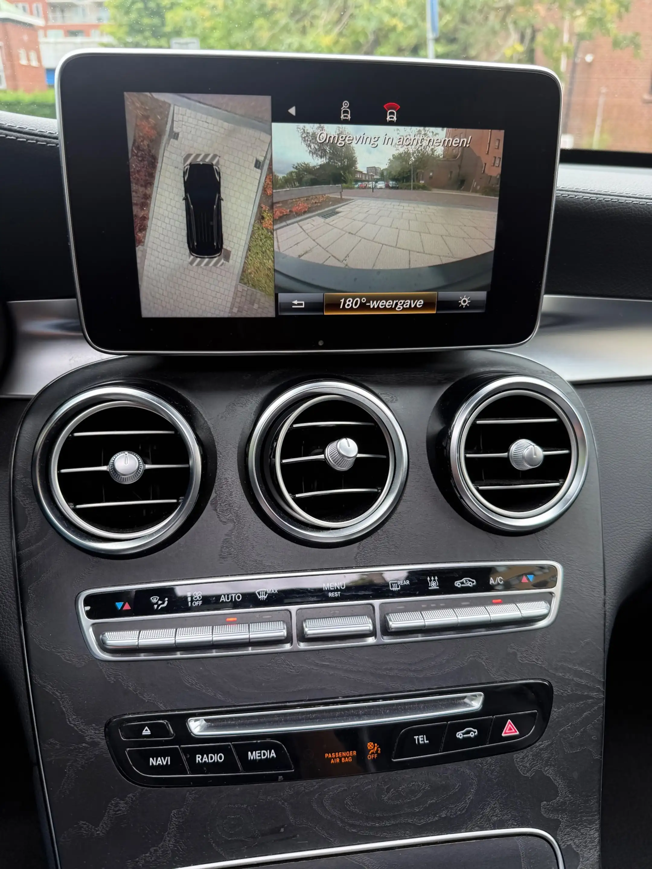 Mercedes-Benz GLC 250 4MATIC Premium Plus | AMG | PANO | Distronic | Air — photo 18