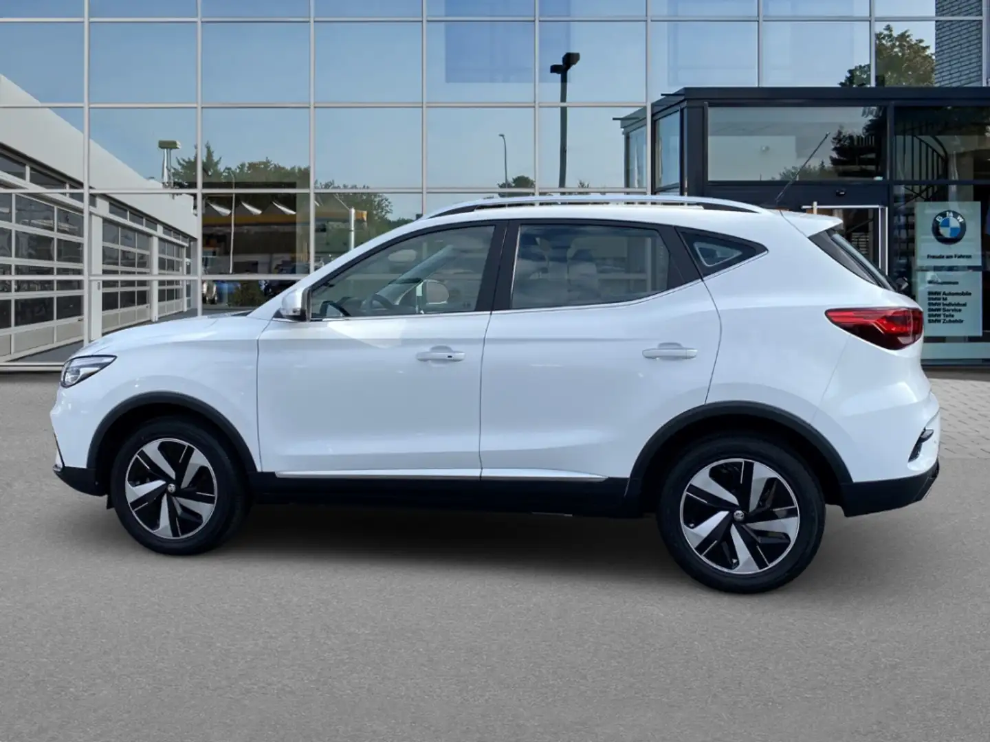 MG ZS Comfort Standard Navi LED ACC Klimaautom DAB SHZ K Weiß - 2