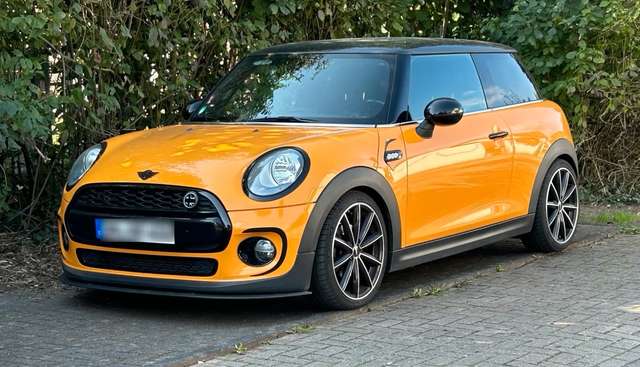Imagine MINI Cooper Mini Cooper volcanic orange (Chili, Pano, Remus..)