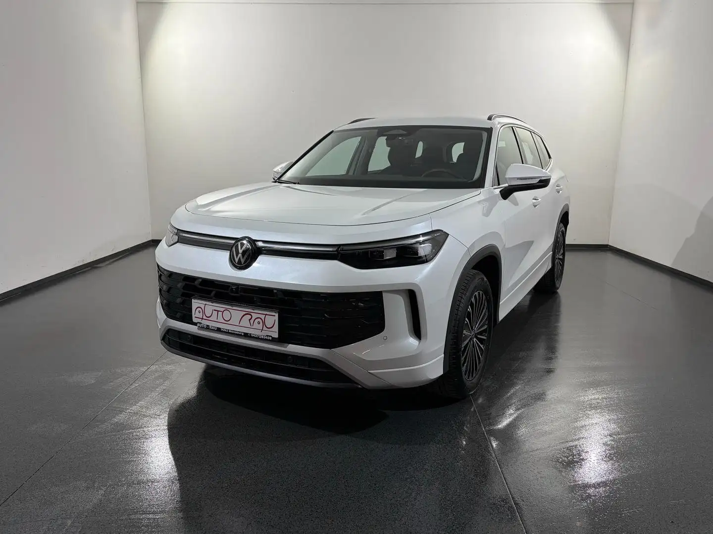 Volkswagen Tayron 1.5 eTSI Life DSG 7-Sitzer *AHK*IQ.LIGHT*360* Weiß - 2