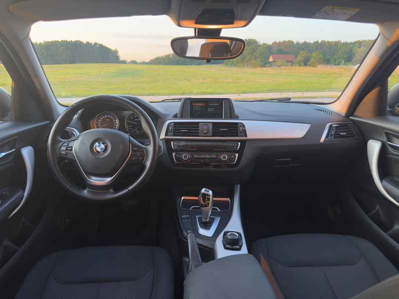 BMW 118 118 i Advantage — photo 9