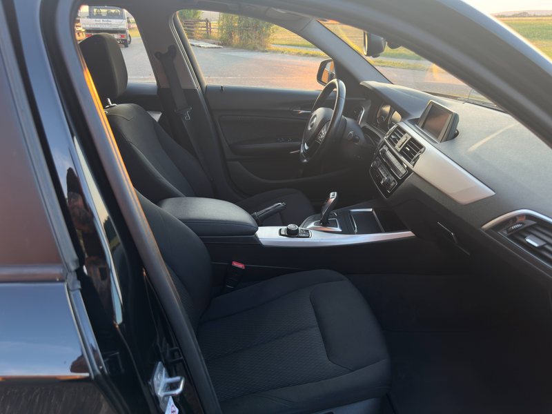 BMW 118 118 i Advantage — photo 14