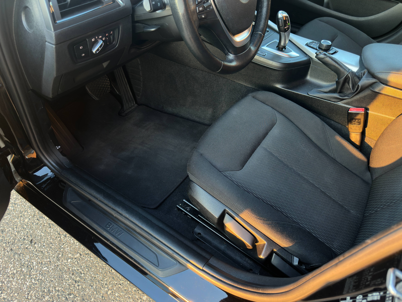 BMW 118 118 i Advantage — photo 11