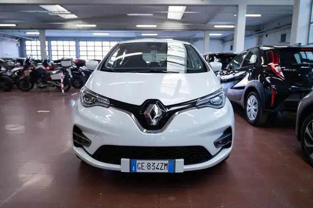 Renault Zoe view 3