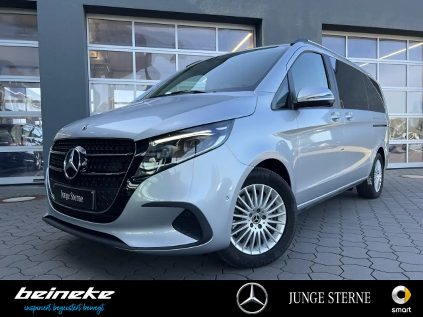Mercedes-Benz V 250 V 250 d STYLE Lang Autom/AHK/Distr/Nav/Standheiz Silber - 2