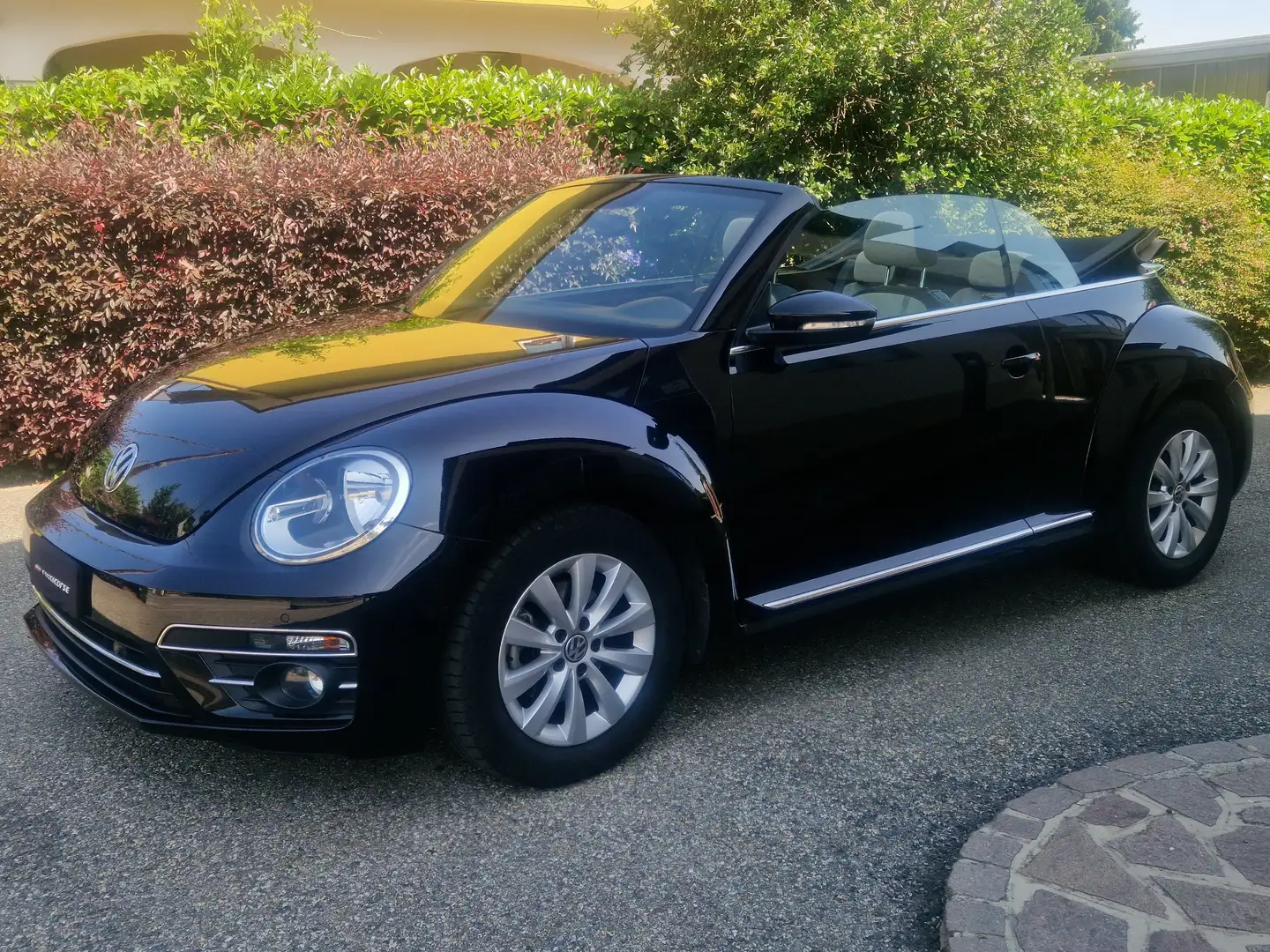 Volkswagen Maggiolino Maggiolino Cabrio 2.0 tdi Design 110cv Noir - 2