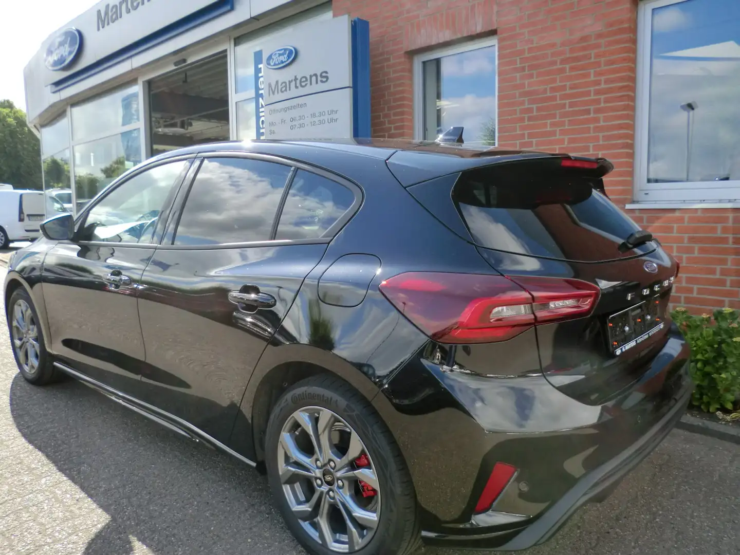 Ford Focus ST-Line LED Schwarz - 2