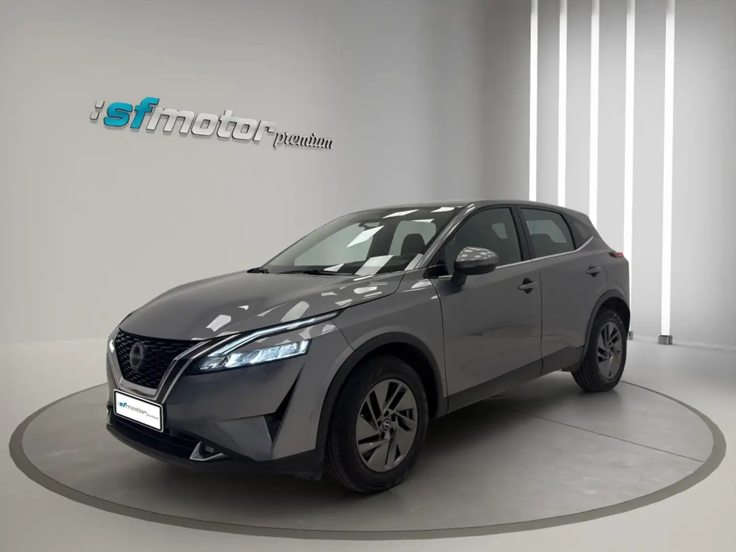 Nissan Qashqai 1.3 DIG-T mHEV 12V Acenta 4x2 Aut. 117kW Gris - 1