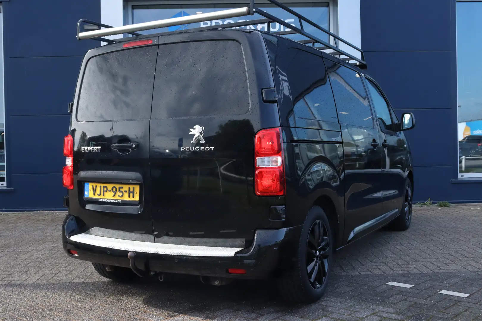 Peugeot Expert 2.0 BlueHDI 120 Standard Premium | Cruise Control Zwart - 2