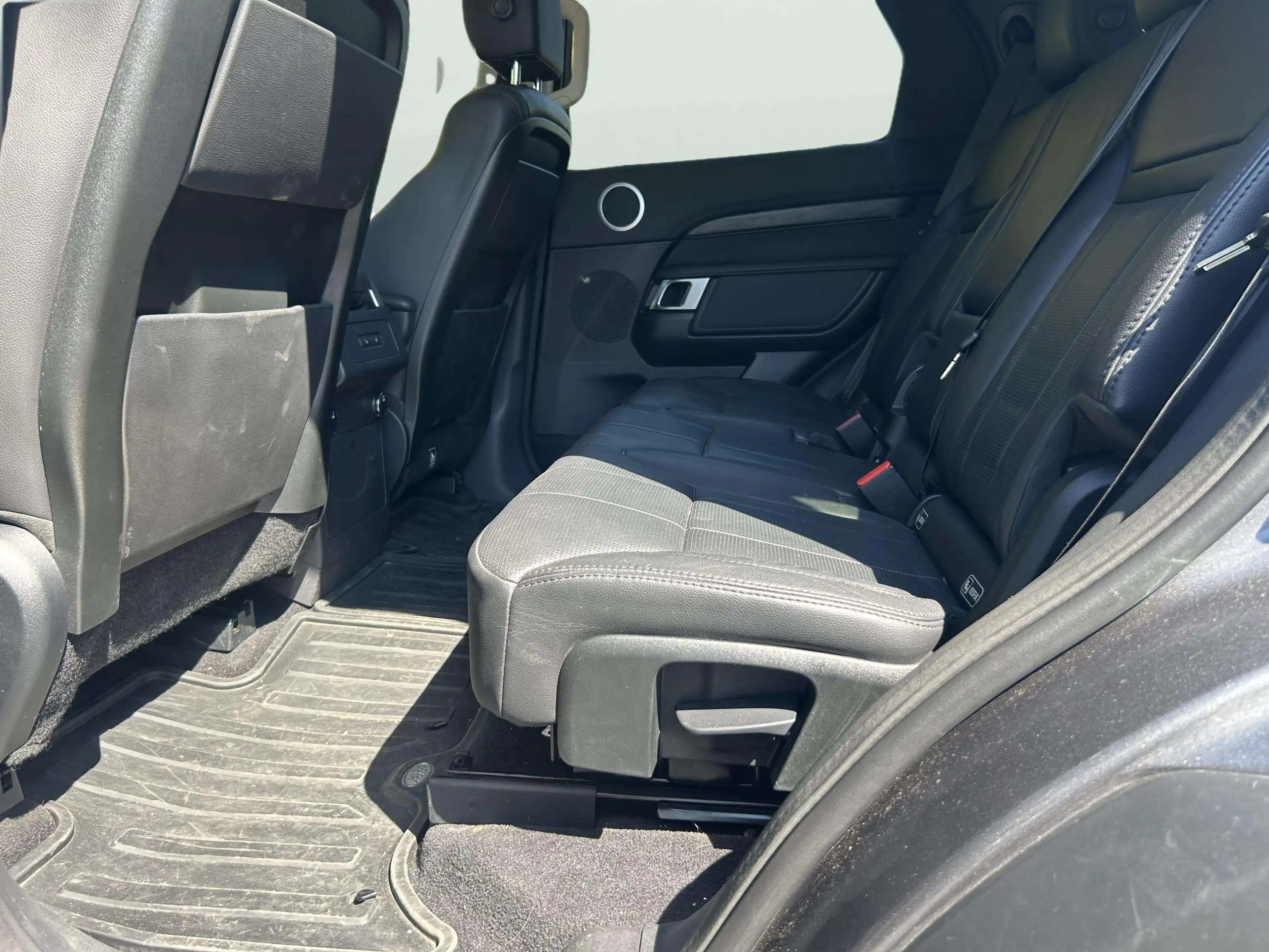 Land Rover Discovery Discovery 2.0 SD4 HSE Luxury 7pl. — photo 15