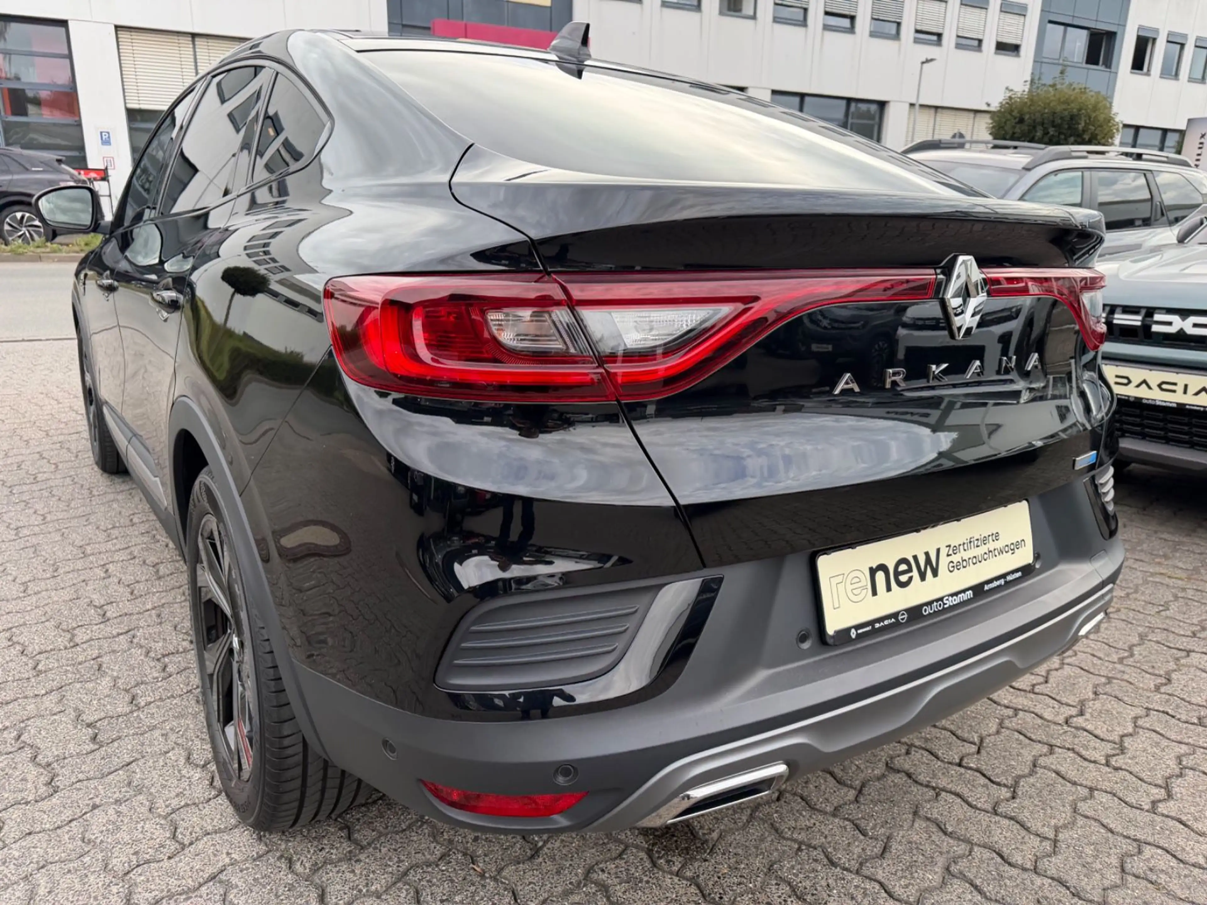 Renault Arkana E-TECH 145 R.S. Line — photo 10