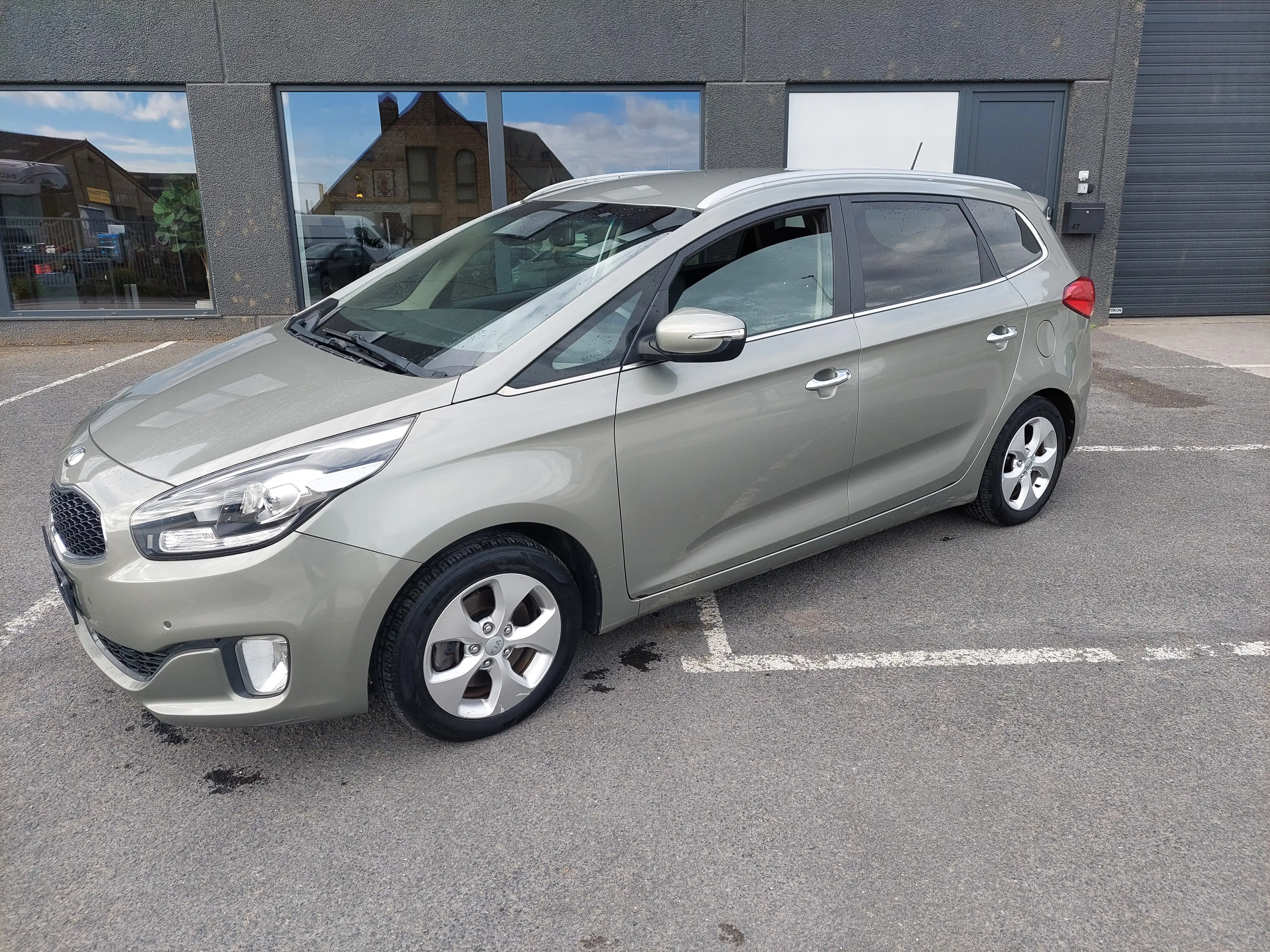 Kia Carens Carens 1.6 GDI ISG Spirit