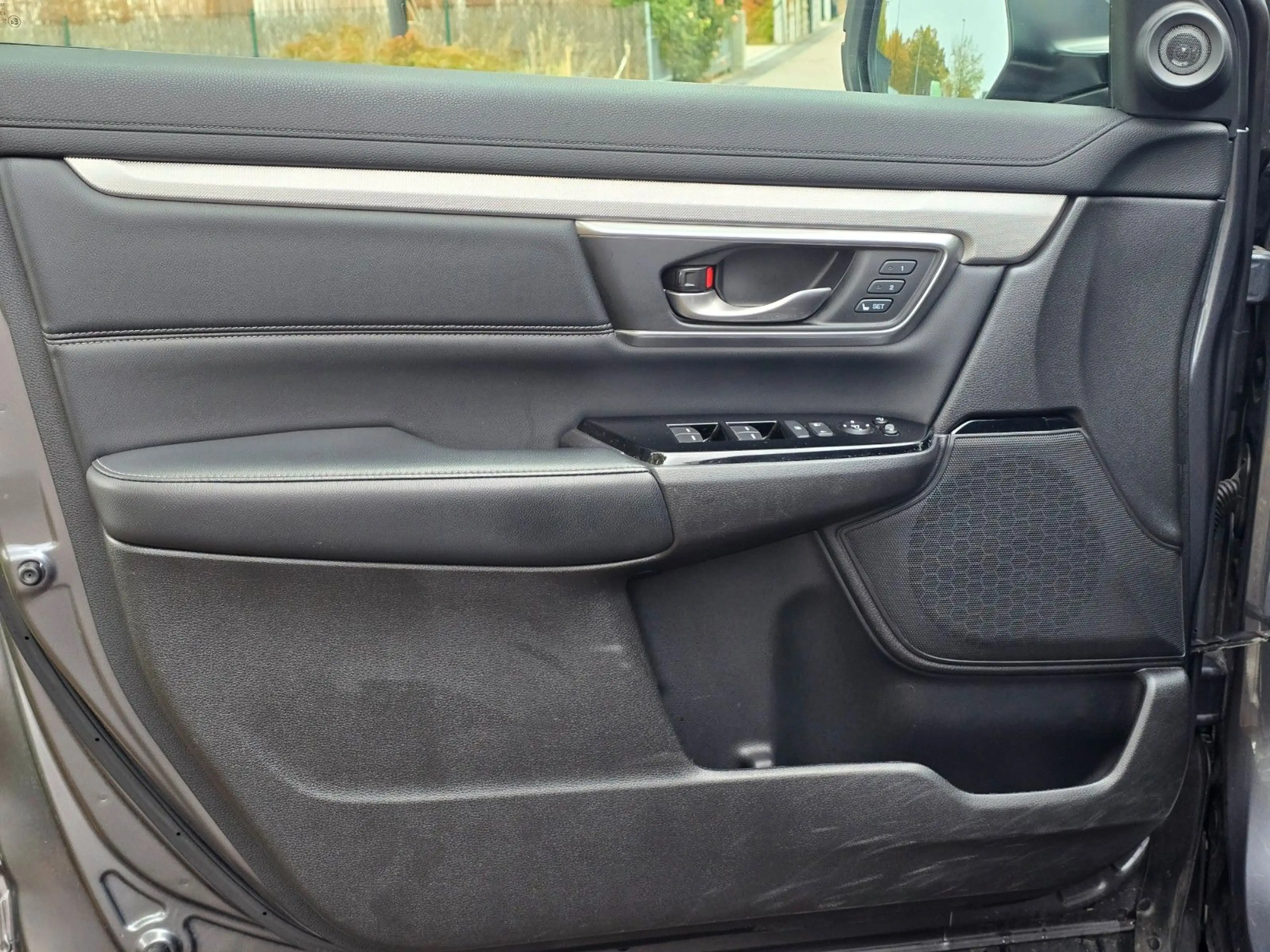 Honda CR-V 2.0 HYBRID 4WD Executive *NAVI*ACC*LED*LKAS — photo 11