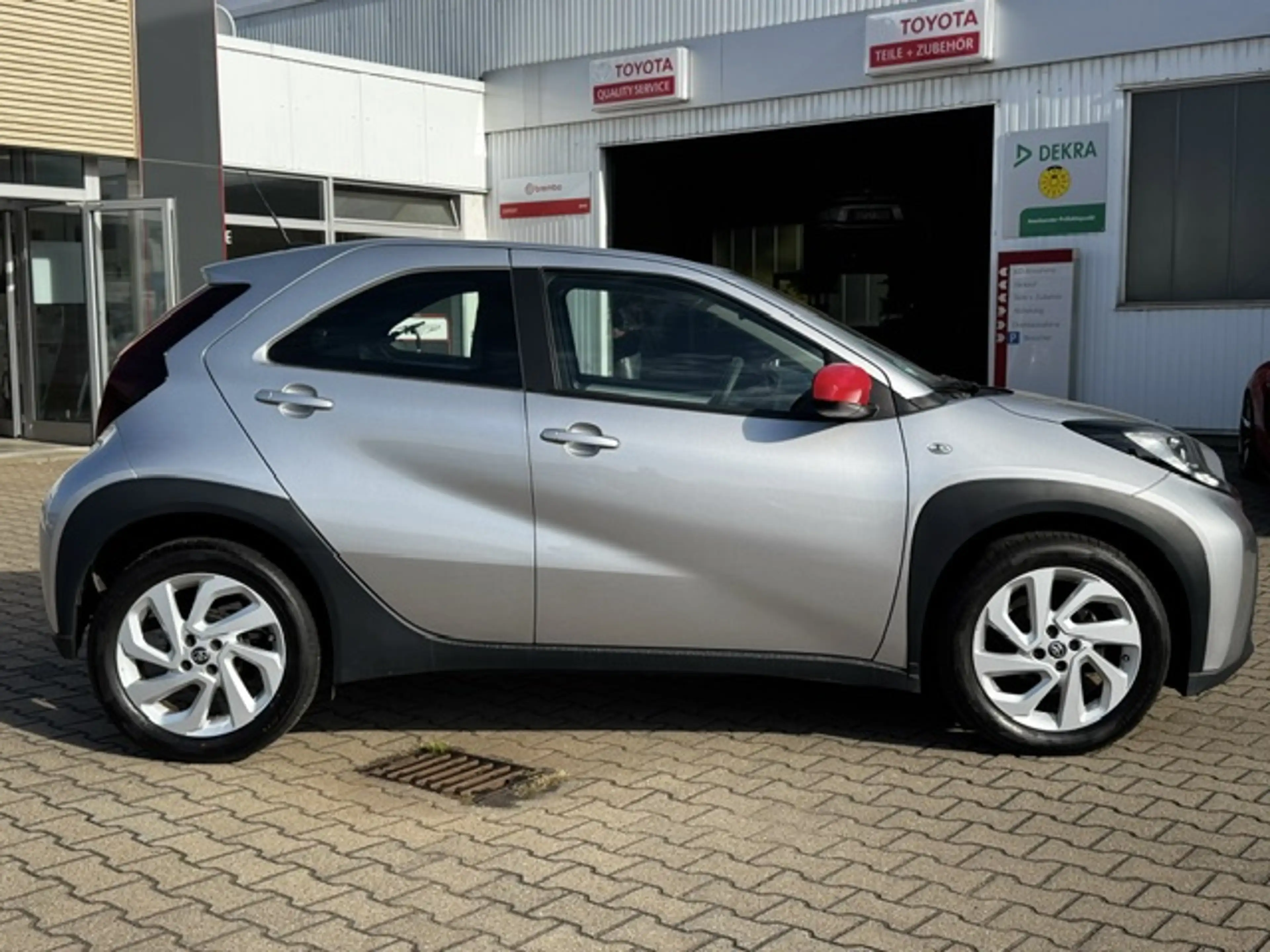 Toyota Aygo X Play — photo 12