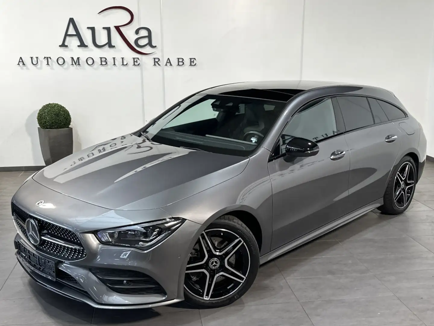 Mercedes-Benz CLA 220 d AMG-Line NAV+LED+PANORAMA Grau - 2