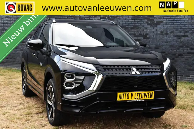 Mitsubishi Eclipse Cross 2.4 PHEV Executive PLUG IN/CAMERA/NAVI/ALCANTARA/V