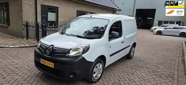 Renault Kangoo Z.E. Koop accu !!