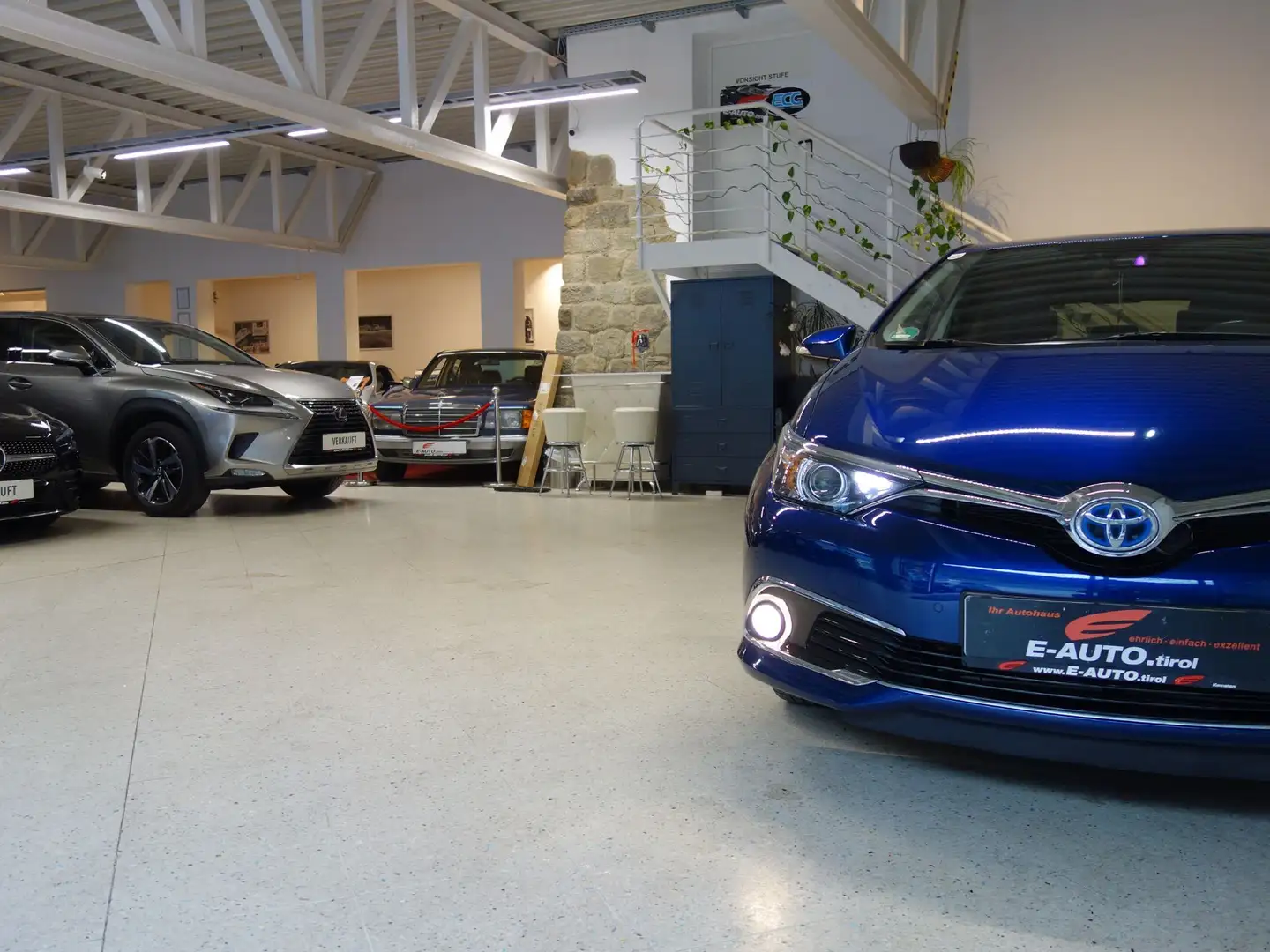 Toyota Auris 1,8 *HYBRID *FINAL-EDITION SONDERMODELL *SITZHEIZ Blau - 2