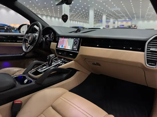 Porsche Cayenne Coupe *SportDesignPaket*HUD*22Zoll*PorscheApproved Ansicht 20