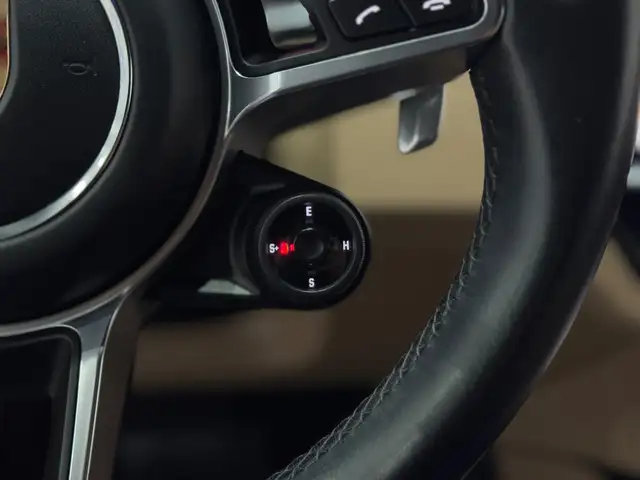 Porsche Cayenne Coupe *SportDesignPaket*HUD*22Zoll*PorscheApproved Ansicht 37