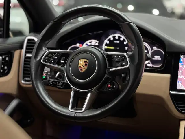 Porsche Cayenne Coupe *SportDesignPaket*HUD*22Zoll*PorscheApproved Ansicht 43