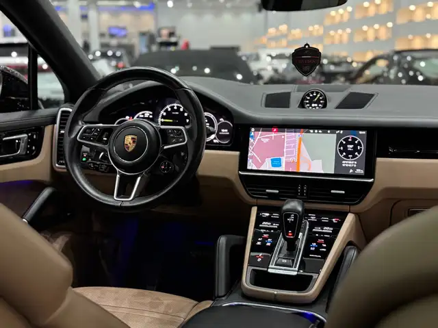 Porsche Cayenne Coupe *SportDesignPaket*HUD*22Zoll*PorscheApproved Ansicht 42