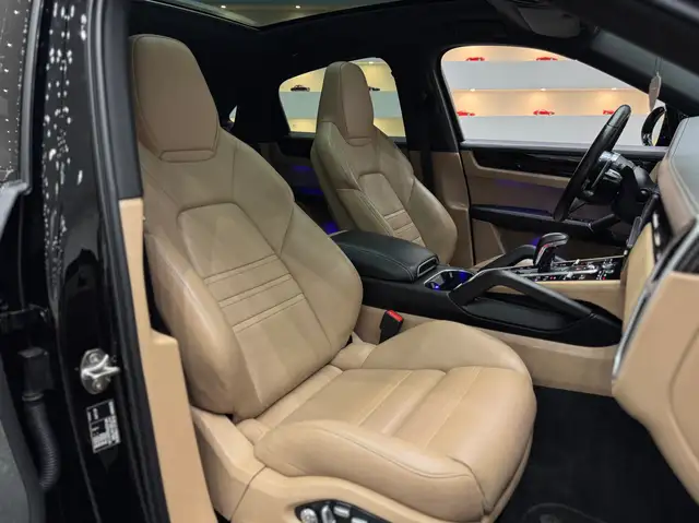 Porsche Cayenne Coupe *SportDesignPaket*HUD*22Zoll*PorscheApproved Ansicht 23