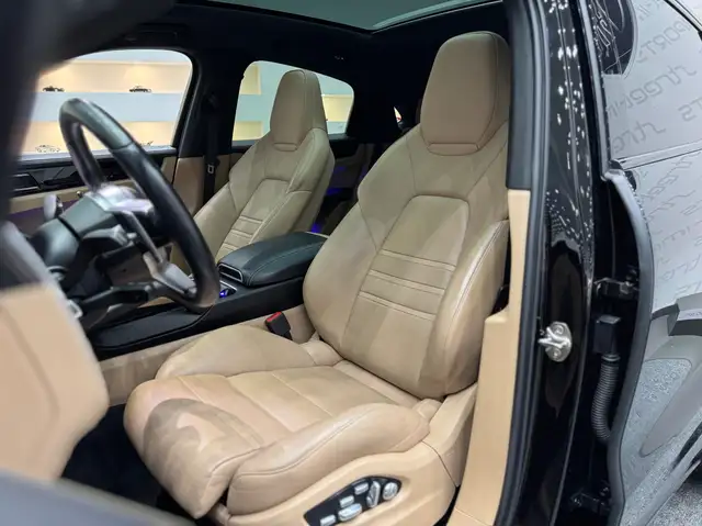 Porsche Cayenne Coupe *SportDesignPaket*HUD*22Zoll*PorscheApproved Ansicht 21