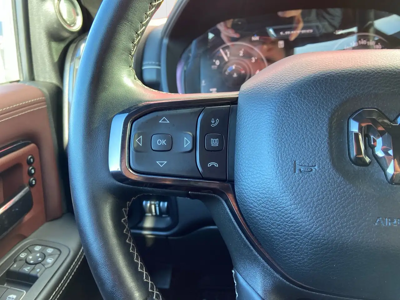 RAM 3500 снимка RAM 3500